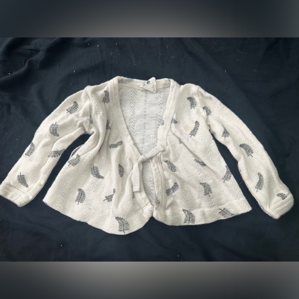 Kate Quinn top